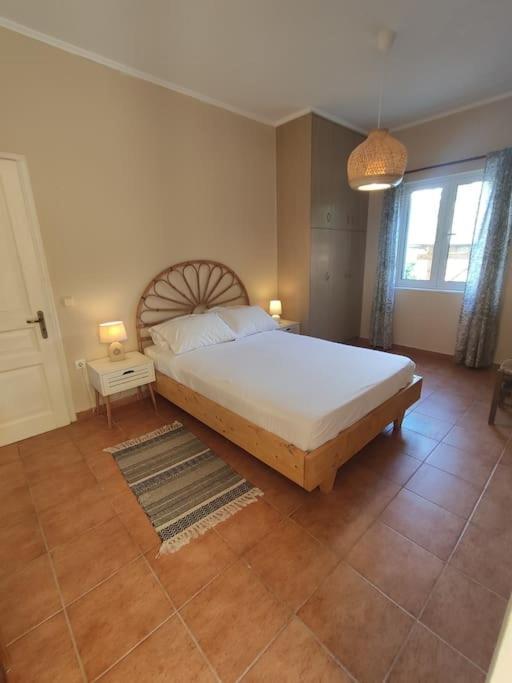 Villa Loula Lygia  Buitenkant foto